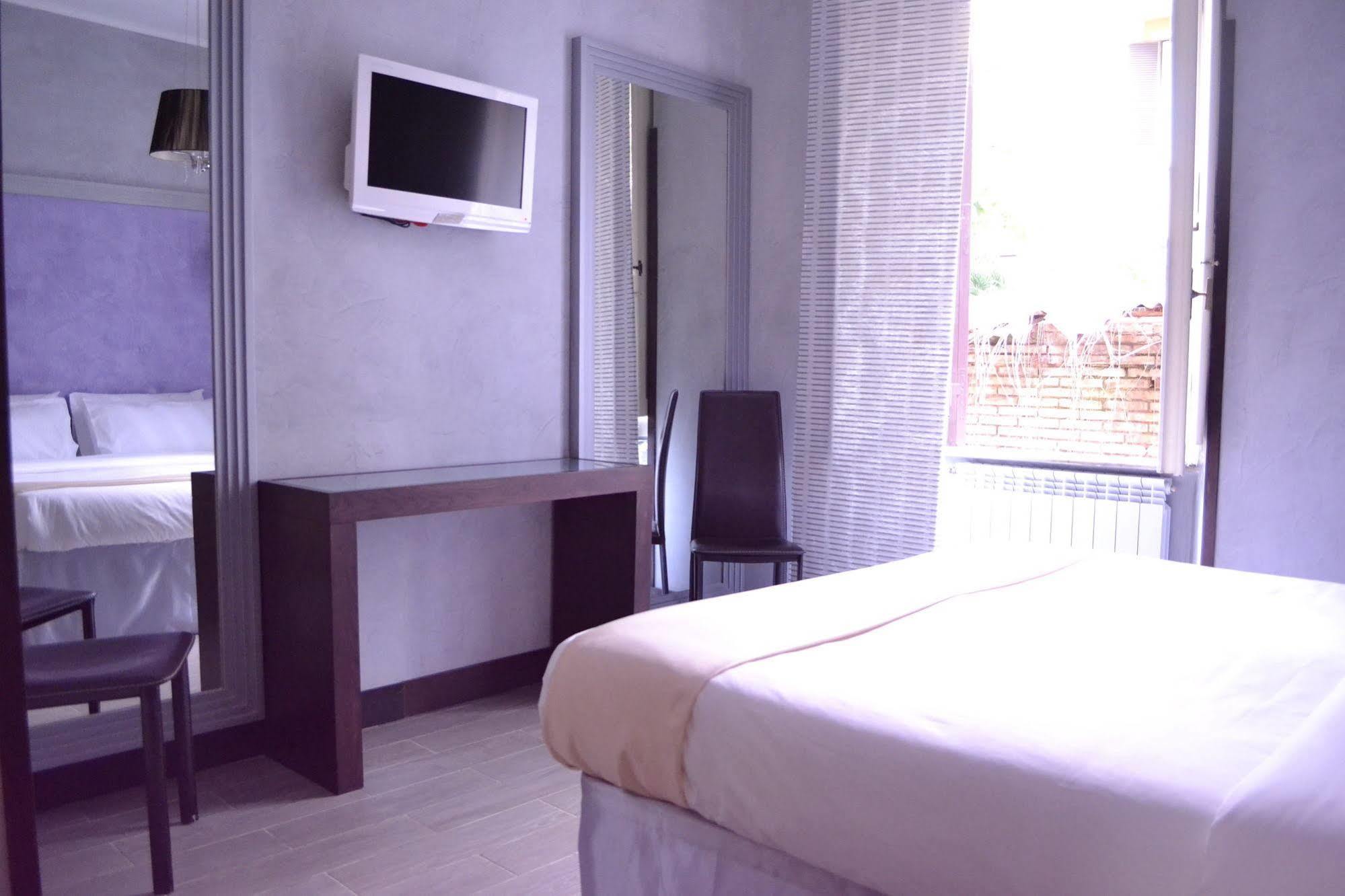 Tiburtina House 호텔 로마 외부 사진